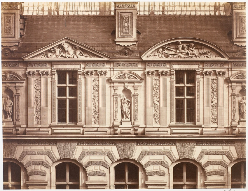 Louvre, les deux dernières travées nord de la façade de la galerie des Sept Mètres, dans la cour Visconti - Edouard Baldus