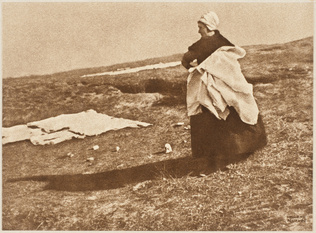 Heinrich Kühn - On the Dunes