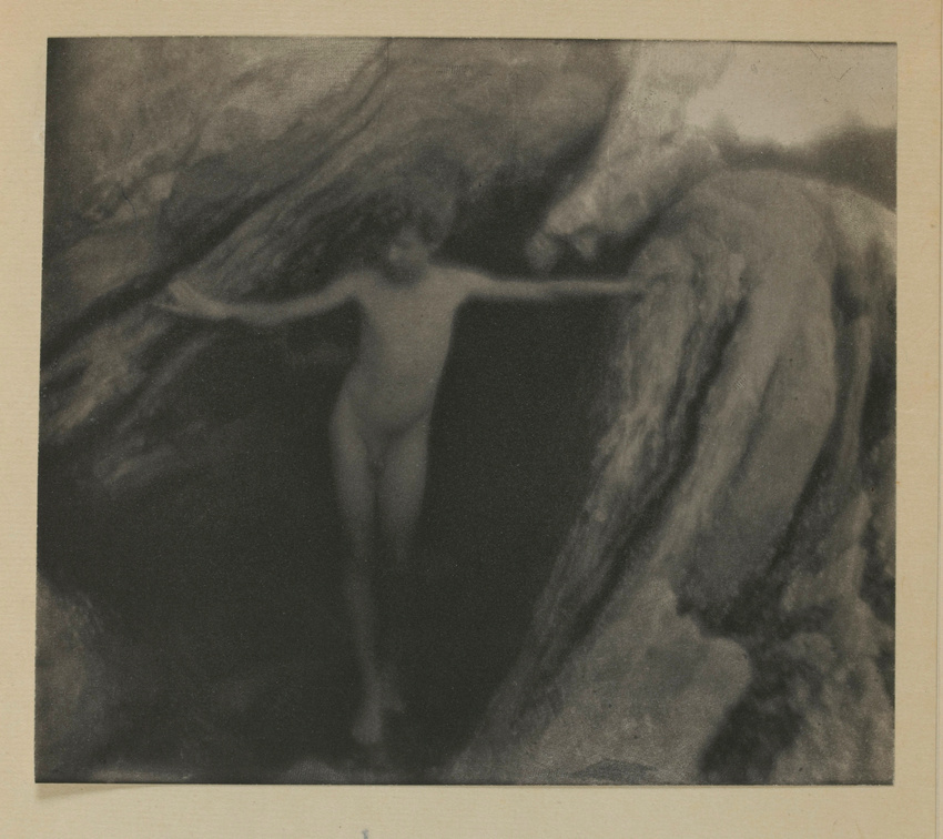 Clarence Hudson White - Nude