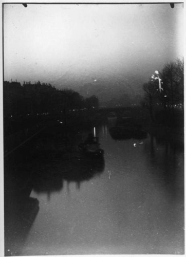 Gabriel Loppé - Paris : Quai de la Seine, les péniches, le Pont-Neuf, au fond le...