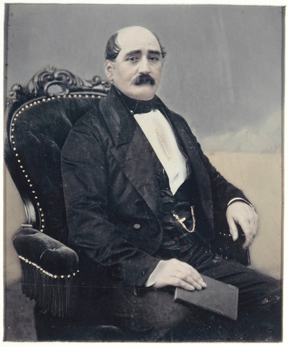 Anonyme - Portrait d'homme assis dans un fauteuil
