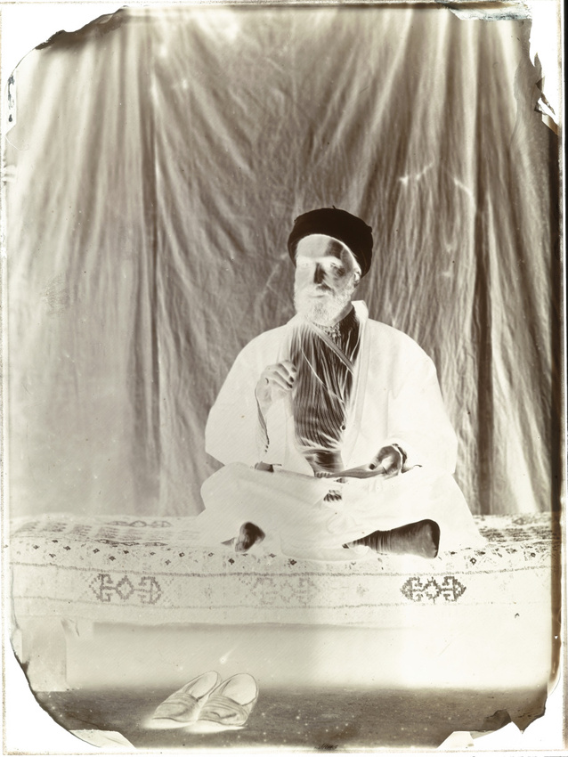 Henry Sauvaire - Portrait de Camille Rogier assis