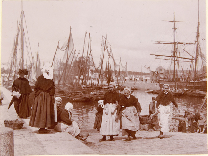 Henri Lemoine - Concarneau - Pêcheurs sur le quai, Bretagne