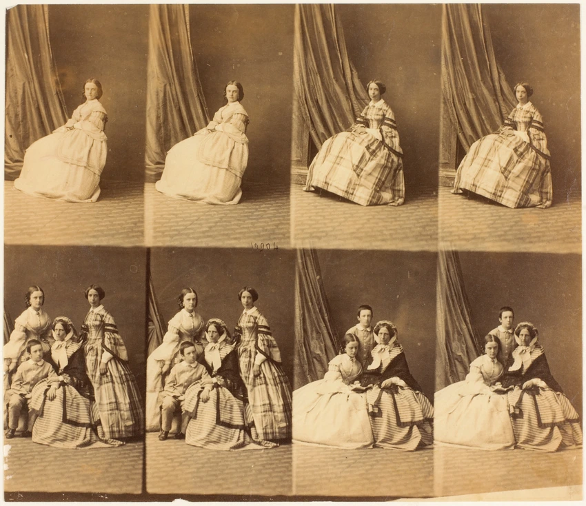 André Adolphe Eugène Disdéri - Mme Soutoff avec un garçon et deux jeunes filles ...