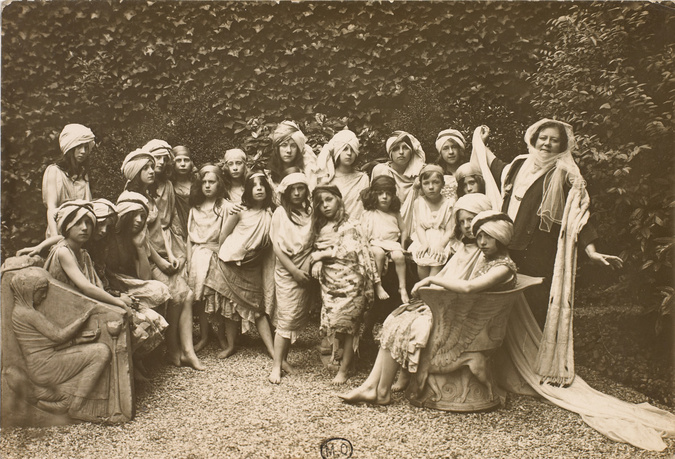 Harry C. Ellis - Miss Loïe Fuller et son école de danse