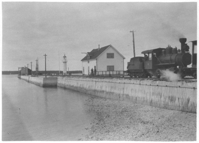 Anonyme - Anticosti, locomotive sur le quai de Port Menier