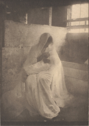 Gertrude Käsebier - The Manger