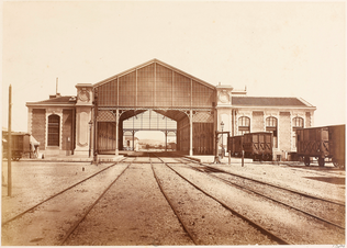 Edouard Baldus - La Gare de Toulon, vue depuis les voies ferrées