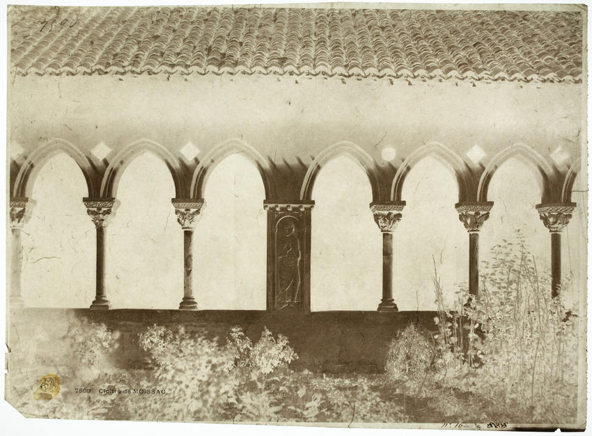 Gustave Le Gray - Moissac (Tarn-et-Garonne) - Arcades du cloître, église Saint-P...