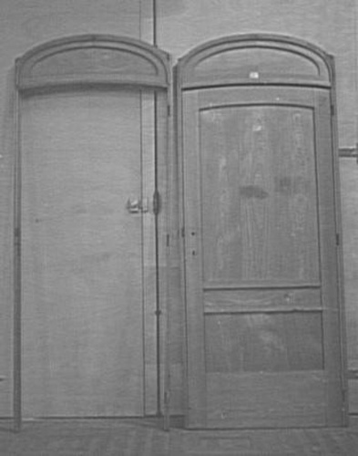 Victor Horta - Table