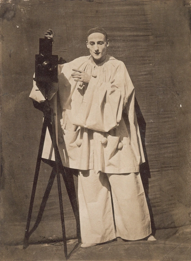 Adrien Tournachon - Pierrot photographe