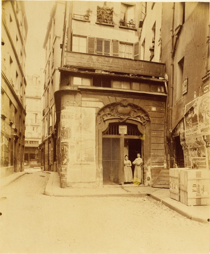 Ancienne Maison Des Lingères Angle Rue Courtalon Et Place Sainte Opportune Eugène Atget