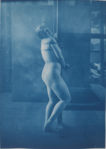 Charles-François Jeandel - Femme nue profil droit, attachée, appuyée sur une bar...