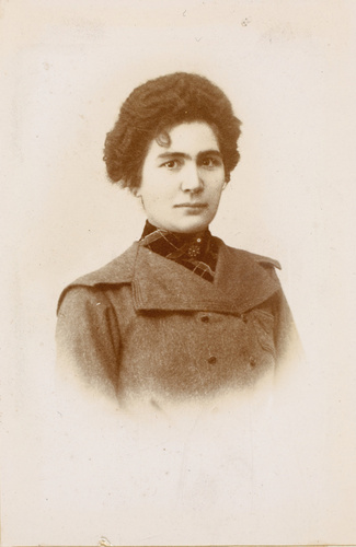 E. Karsenty - Mme Léon Ledru