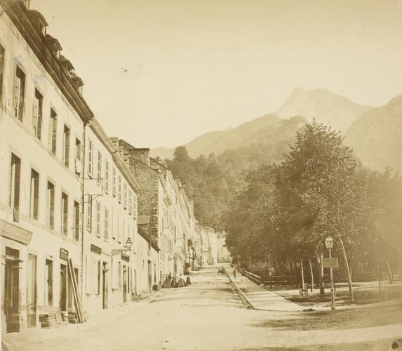 M. Pacault - Pyrénées, les Eaux-Bonnes