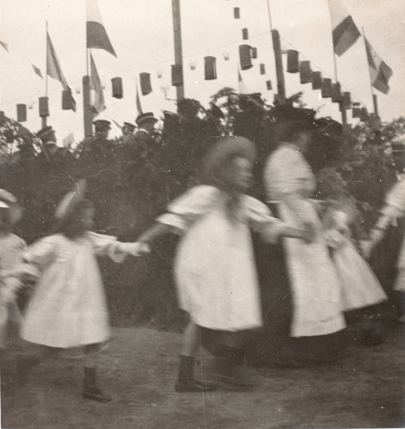 Maurice Denis - Farandole au bal des Régates, Perros-Guirec (Côtes-d'Armor)
