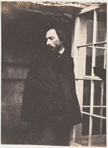 Auguste Vacquerie - Autoportrait en cape, dans l'embrasure de la porte de la ser...