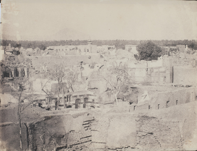 Henry Sauvaire - Damas, quartier chrétien incendié, panorama droit, minaret, arb...