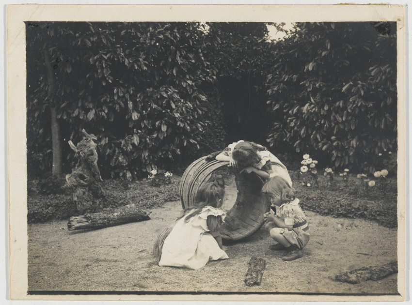 Agnès Verel - Anne-Marie, Madeleine et François Boëlle, neveux du photographe St...
