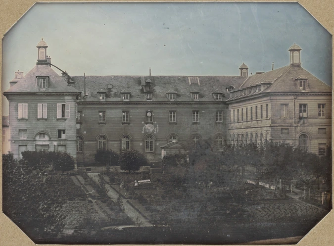 Adolphe Humbert de Molard - Maison de retraite de la Rochefoucauld, avenue René-...