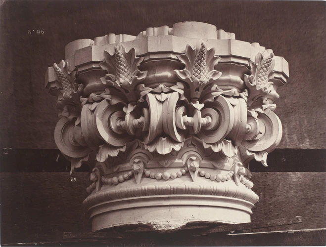 Chapiteau des colonnes supportant la 1ère volée du grand escalier - Louis-Emile Durandelle