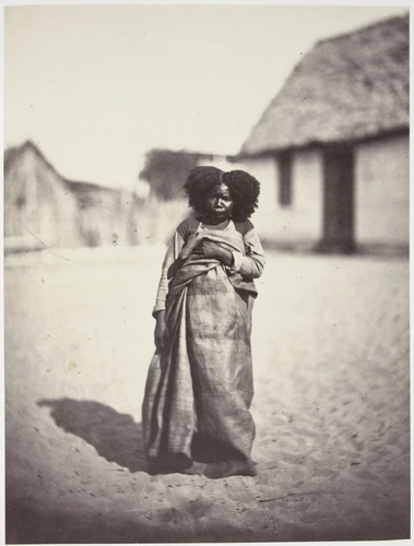 Claude-Joseph Désiré Charnay - Femme veuve à Tamatave
