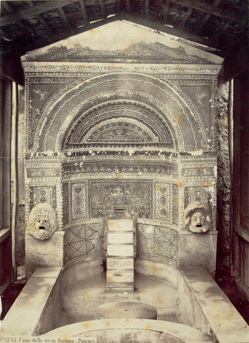 Anonyme - Pompéi, la maison de la Grande Fontaine, la fontaine