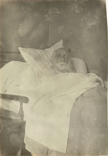 Jeanne Fevre - Degas, très âgé, dans son lit, visage de trois-quarts face, regar...