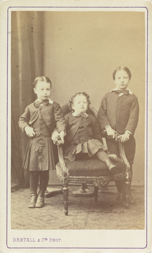 Charles Constant Albert Bertall - André, Robert et Georges Journet