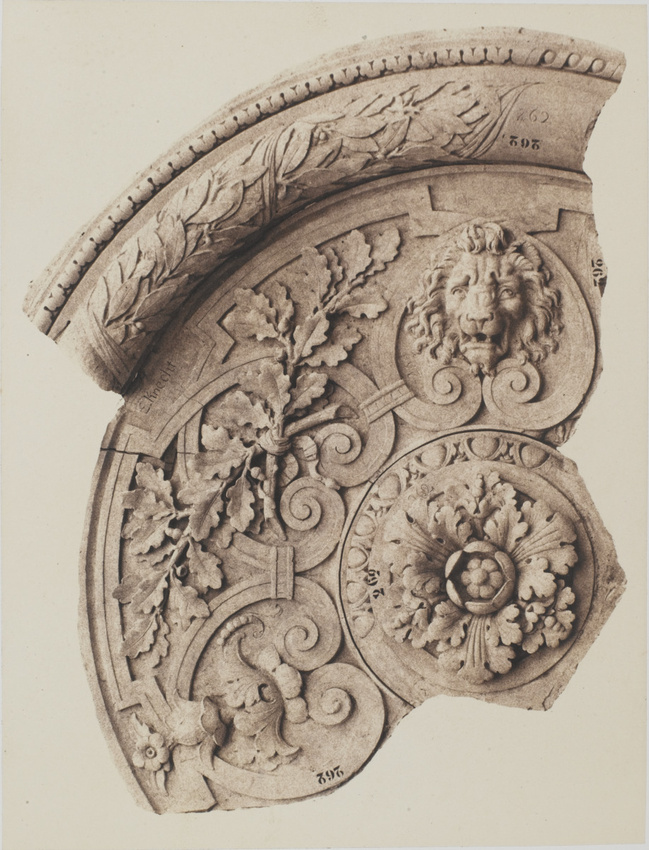 Édouard Baldus - Elément décoratif, d'Emile Knecht, décor du palais du Louvre, P...