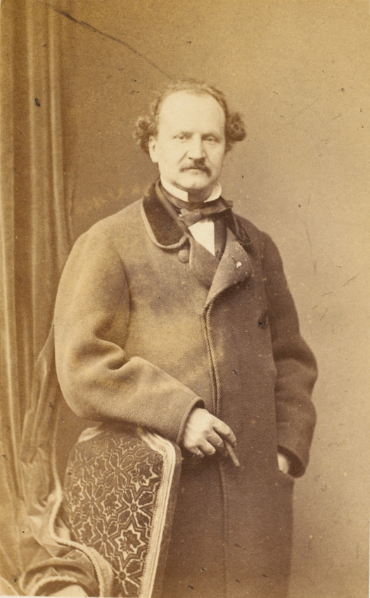 Bayard et Bertall - Mr Porlier debout, cigare en main