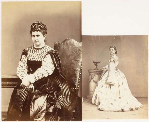 André Adolphe Eugène Disdéri - Mlle Rousseil en deux poses