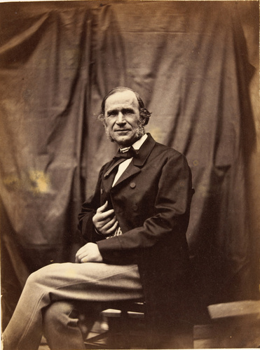 Achille Bonnuit - Homme assis, jambes croisées