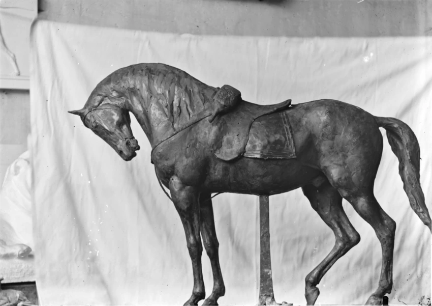 Alexis André - Maquette pour le groupe "Deux amis, Arabe et son cheval", Victor ...