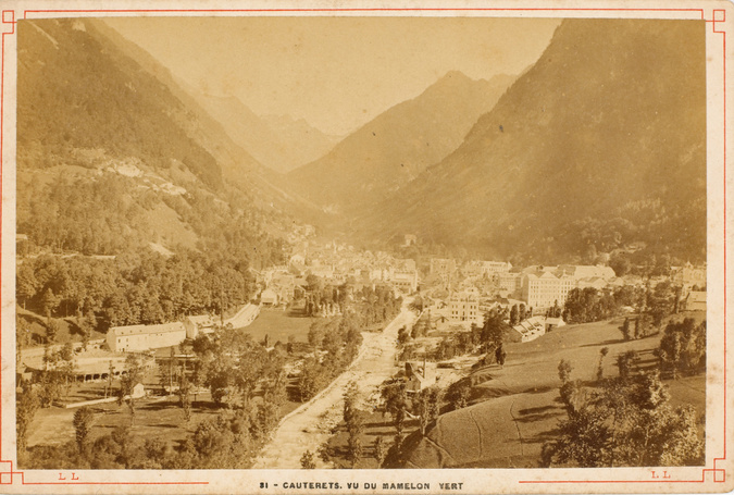 Anonyme - Cauterets, vue du mamelon vert