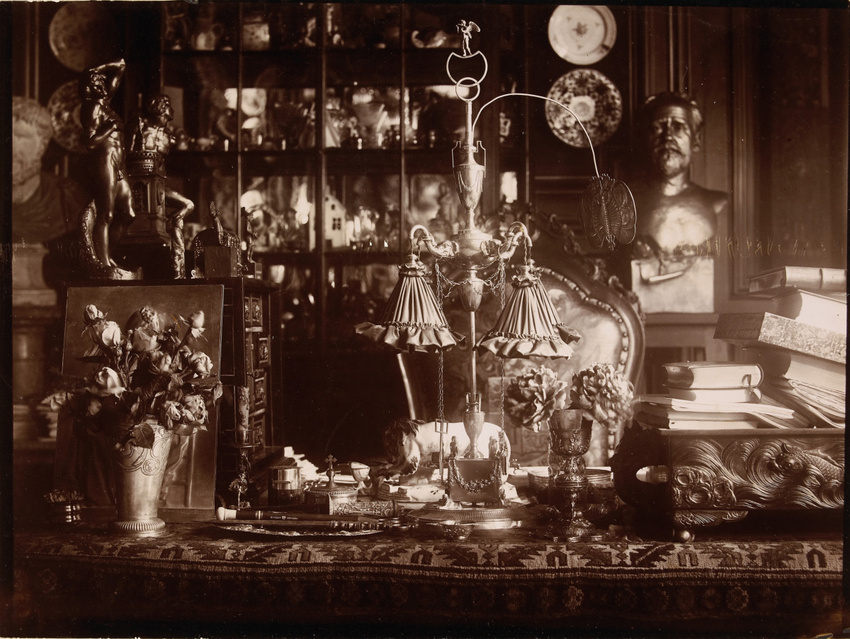 Emile Zola - Table de travail d'Emile Zola