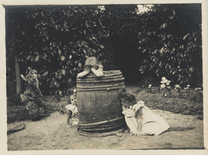 Agnès Verel - Anne-Marie, Madeleine et François Boëlle, neveux du photographe St...