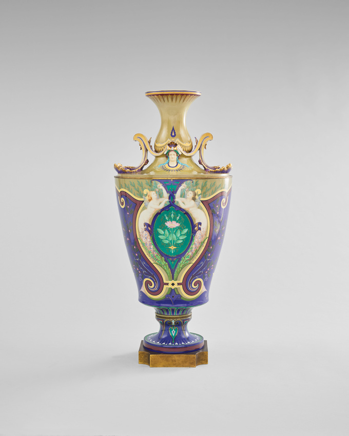 Manufacture de Sèvres - Vase
