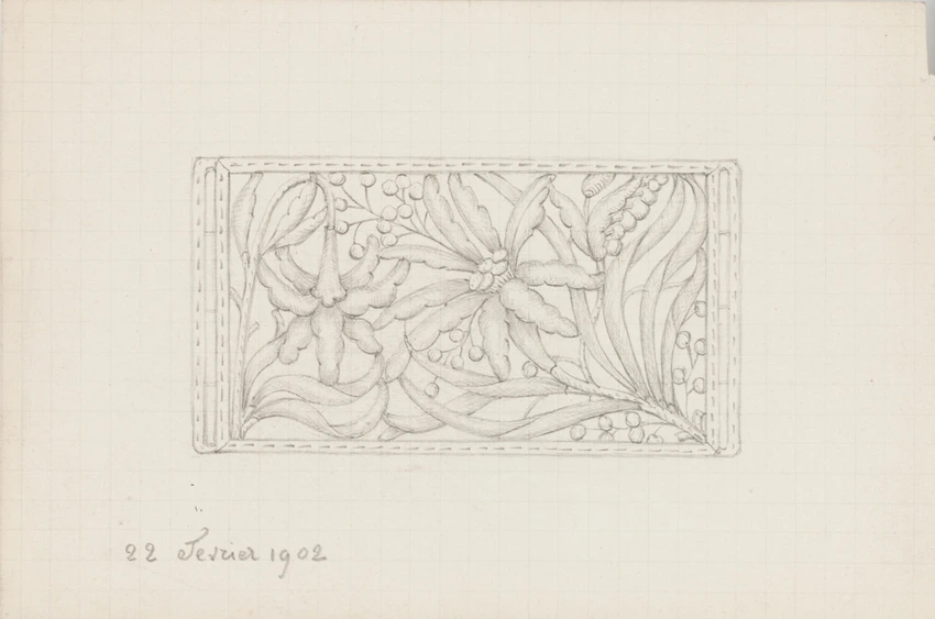 Plaque dite "collier de chien" à motif floral et végétal - Enguerrand du Suau de la Croix
