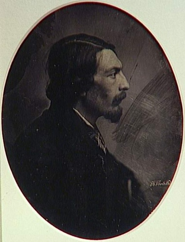 Homme de profil, en buste