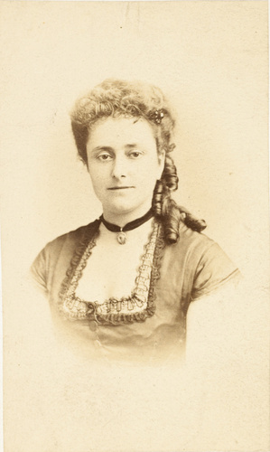 Reuthmann - Marie Eiffel en buste