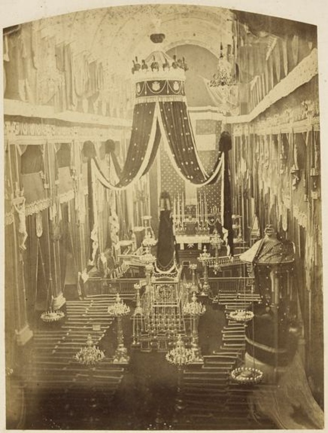 Pierre-Ambroise Richebourg - Décor funéraire de la chapelle des Invalides pour l...