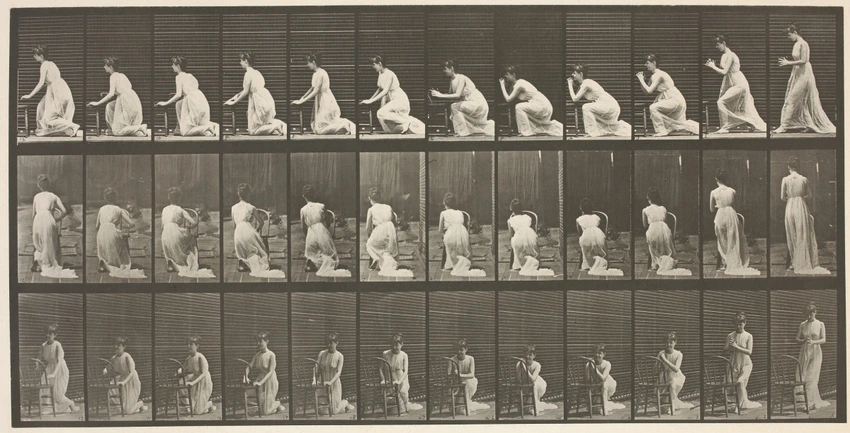 Eadweard Muybridge - Jeune femme à genoux
