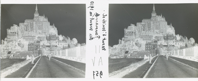 E. Serve-Louvat - Mont-Saint-Michel, panorama du mont 1910
