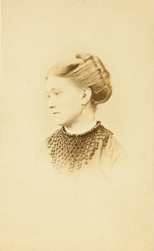Ferdinand Mulnier - Jeune femme en buste de profil