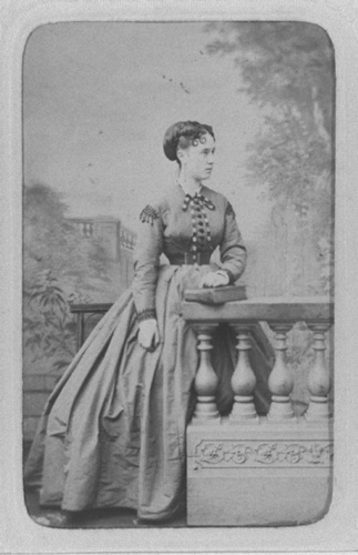 E. Pinot - Portrait de femme