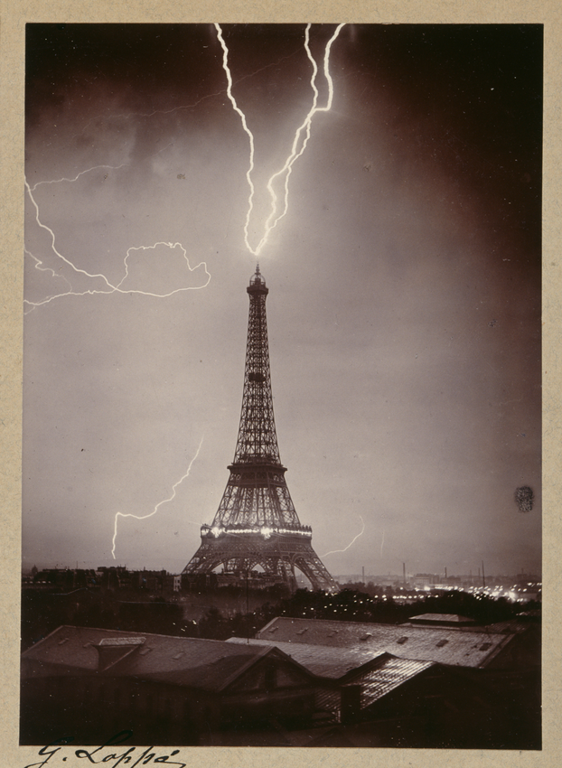 La Tour Eiffel foudroyée - Gabriel Loppé