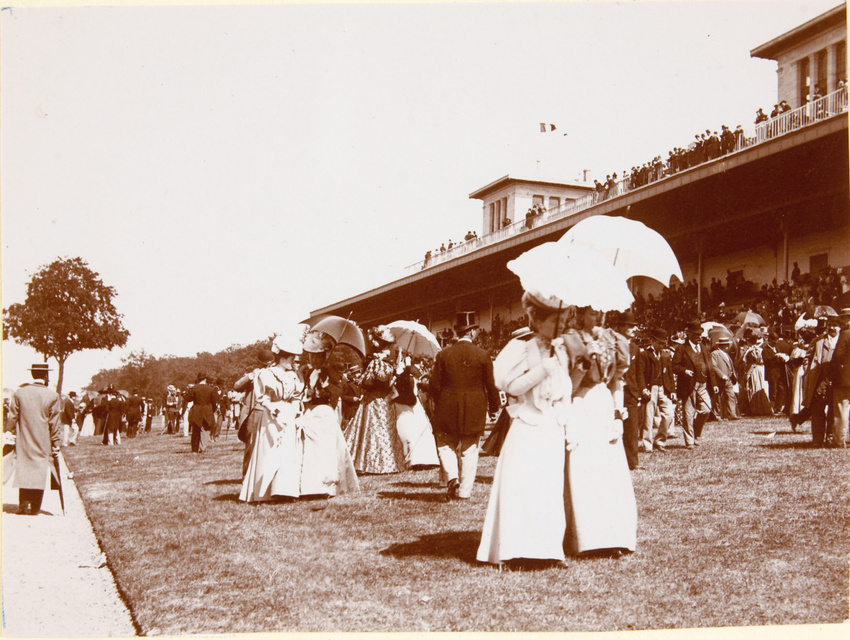 Henri Lemoine - Champs de courses et tribune