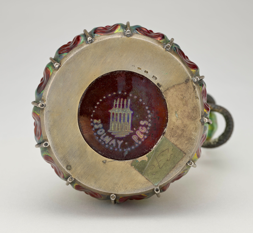 Zsolnay Porcelánmanufaktúra Zrt - Aiguière