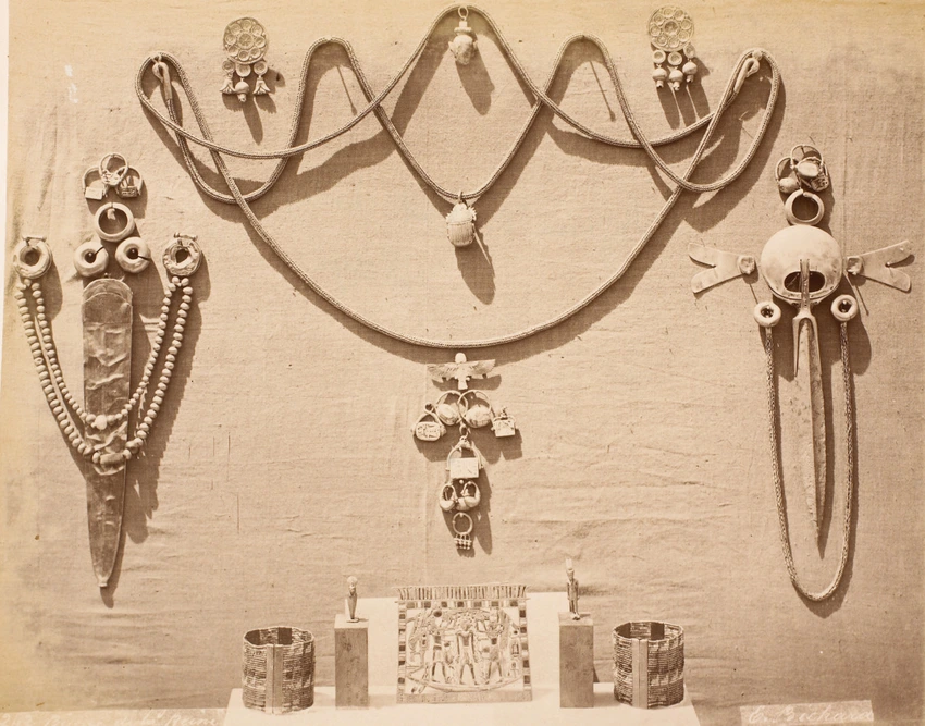 Emile Béchard - Planche de bijoux (musée de Boulaq)